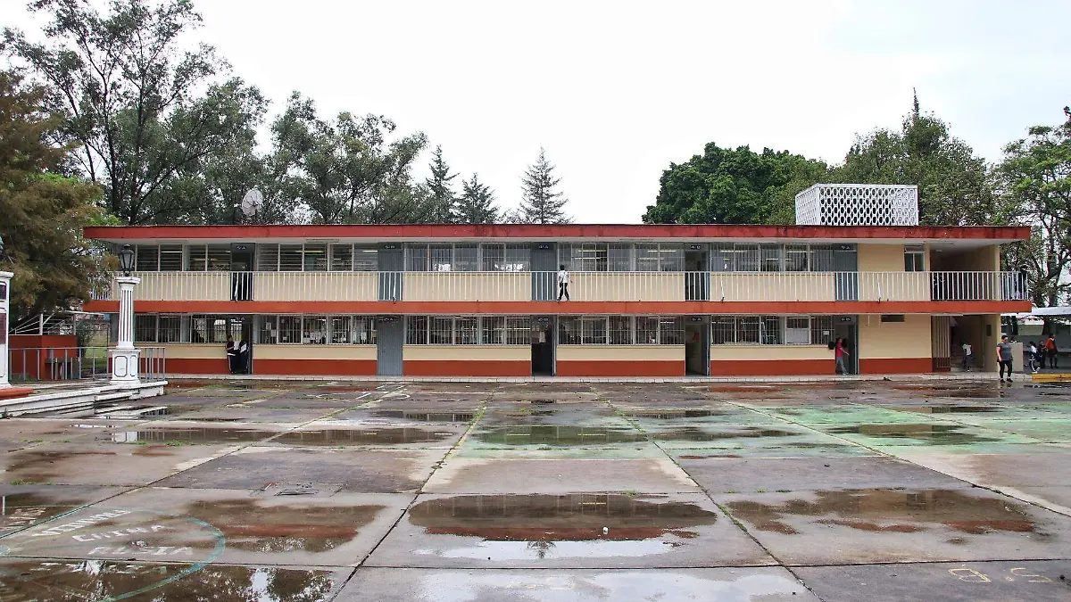 INTERNADO ESPAÑA-MÉXICO