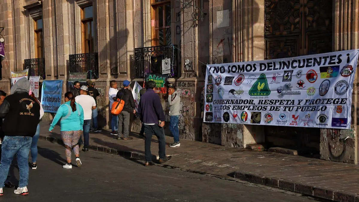 Galleros