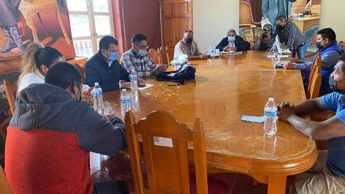 reunión Santiago Azajo