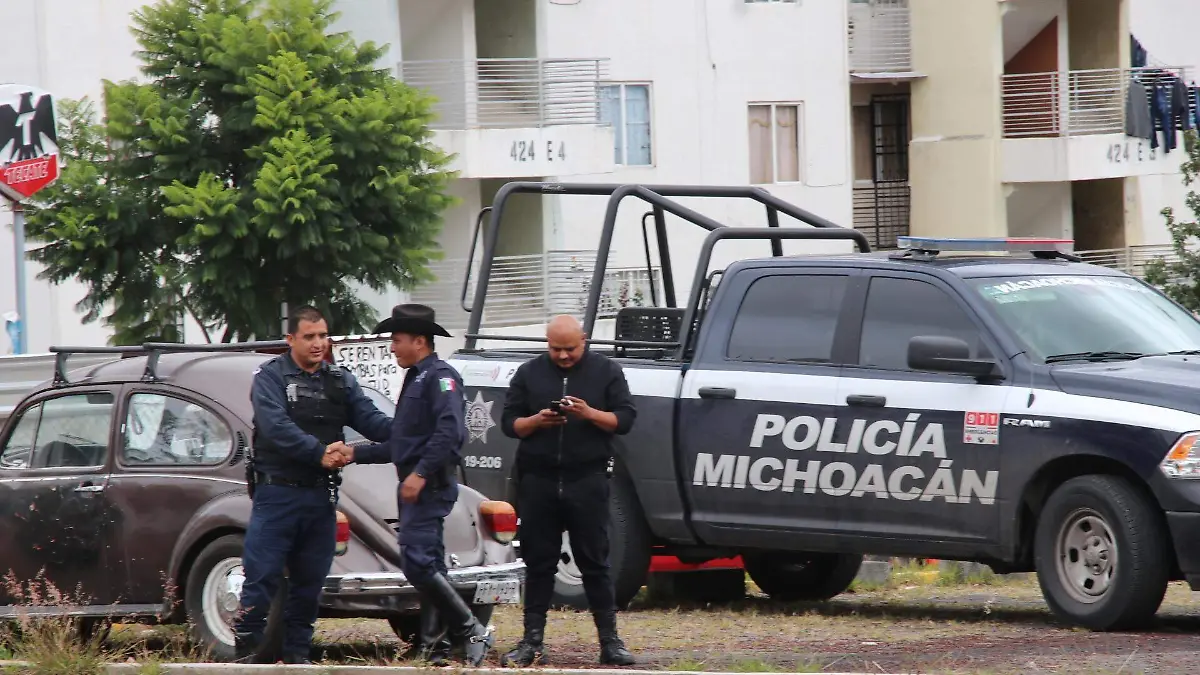 SEGURIDAD VILLAS POLICIA (FMM) (2)