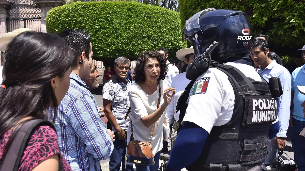 POLICIA MUNICIPAL - ARCHIVO (2)