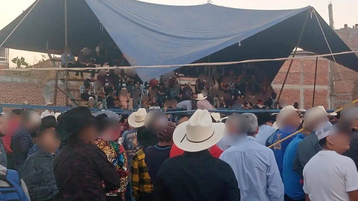 jaripeo atapaneo