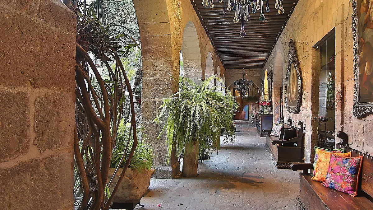 ANTES Y AHORA HOTEL DE LA SOLEDAD