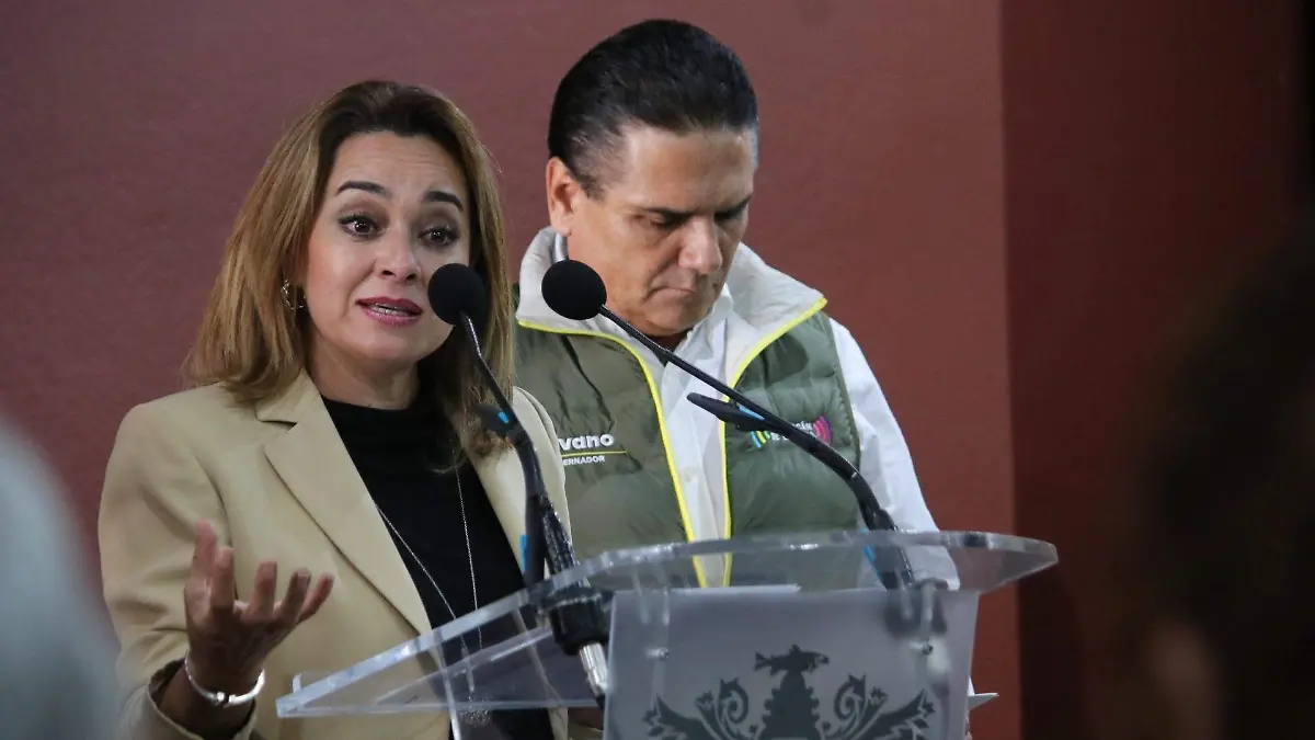 Claudia Chávez López y Silvano