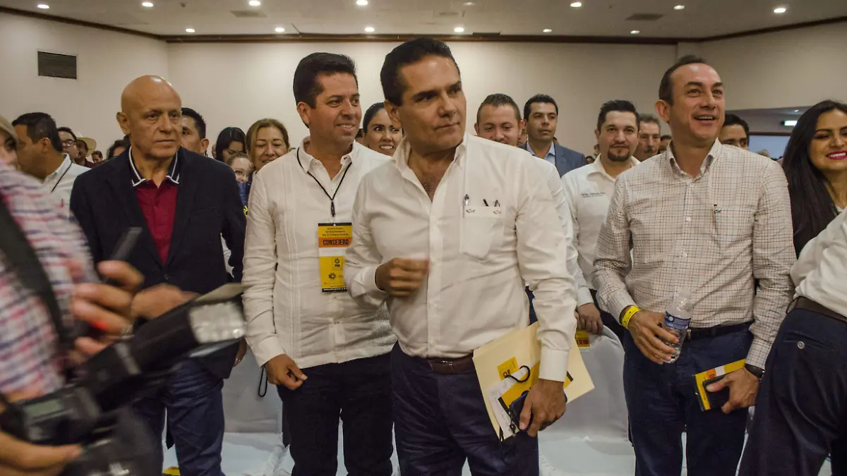 00 FOCO 0707 SILVANO AUREOLES (CHR) (3)