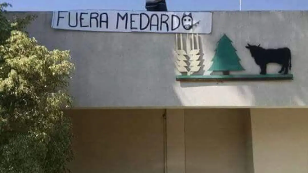 sueum-rectoria-FOT-LAZARO-_DSC5885-3