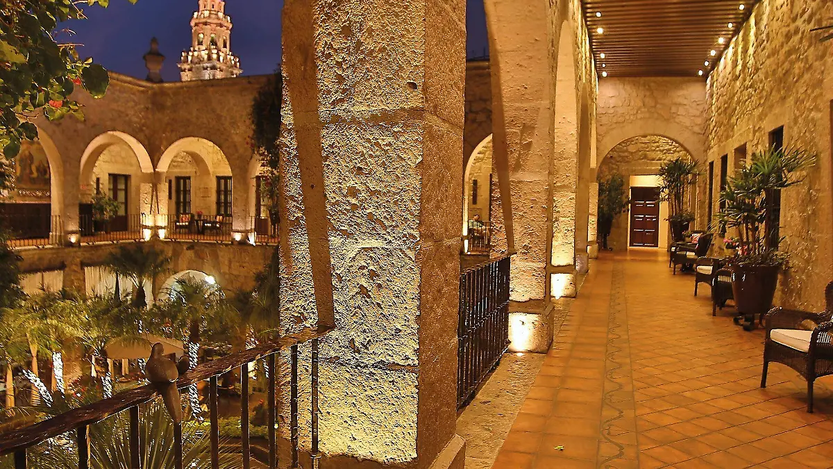 ANTES Y AHORA HOTEL DE LA SOLEDAD 