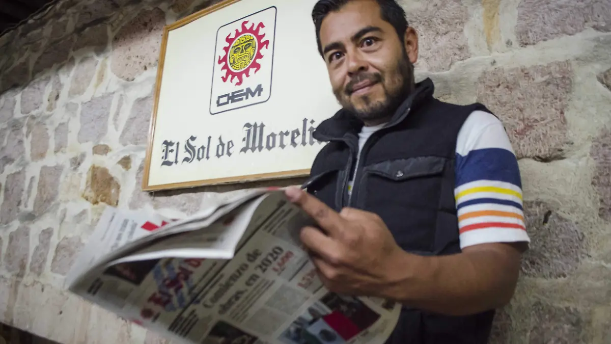 CARLOS MORALES (CHR)