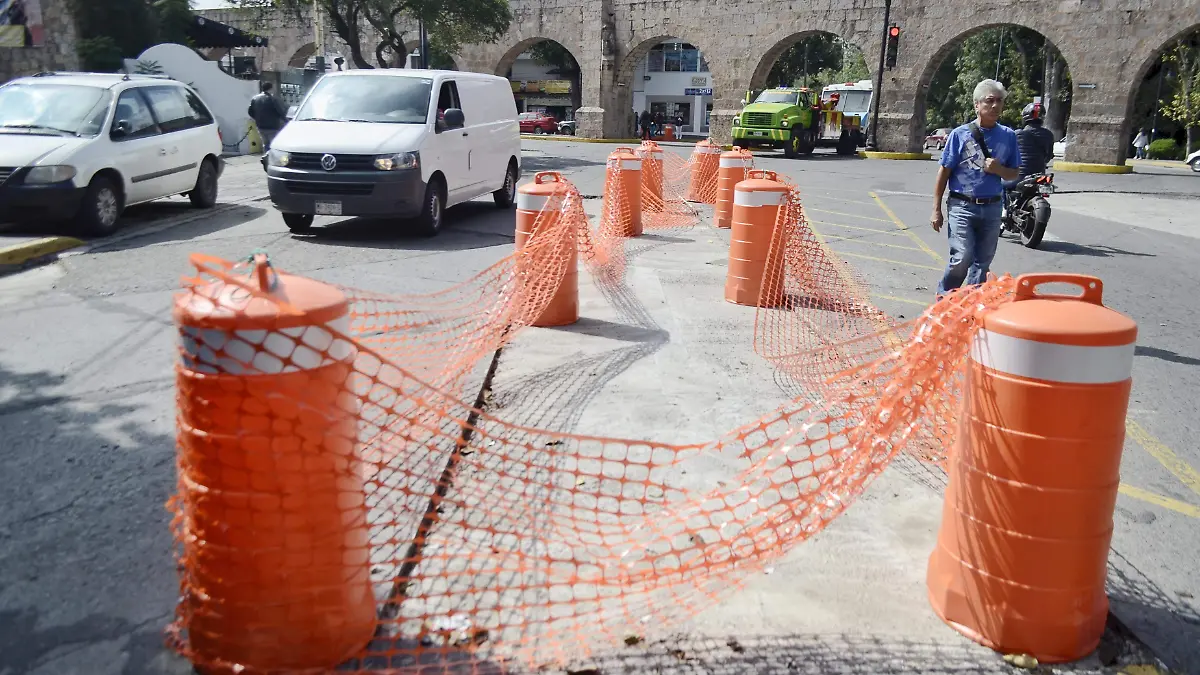 1410 OBRAS PUBLICAS (CHR)