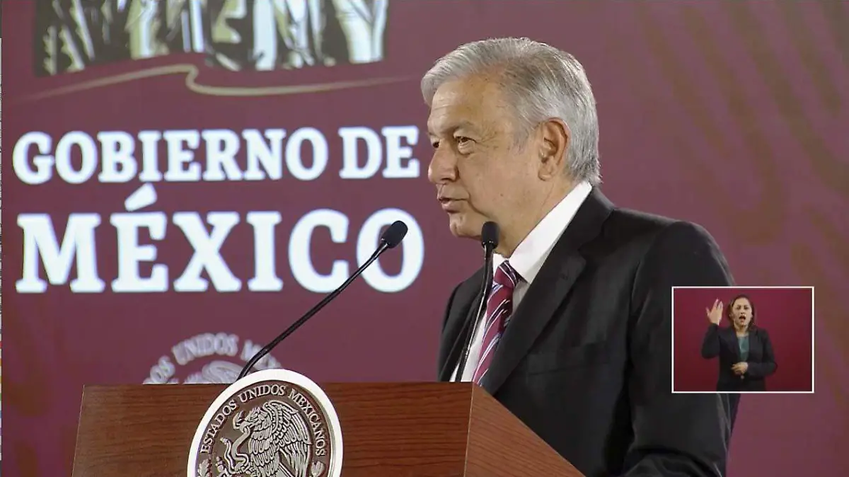 Conferencia de Prensa AMLO