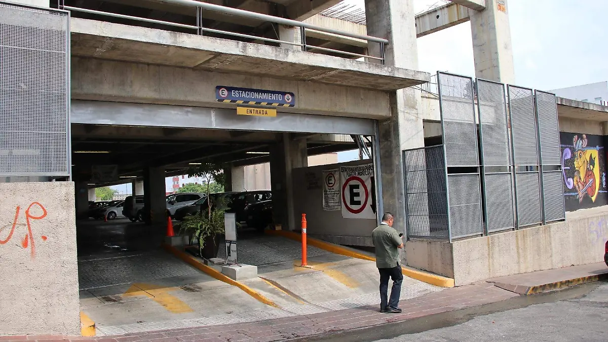 Estacionamiento2
