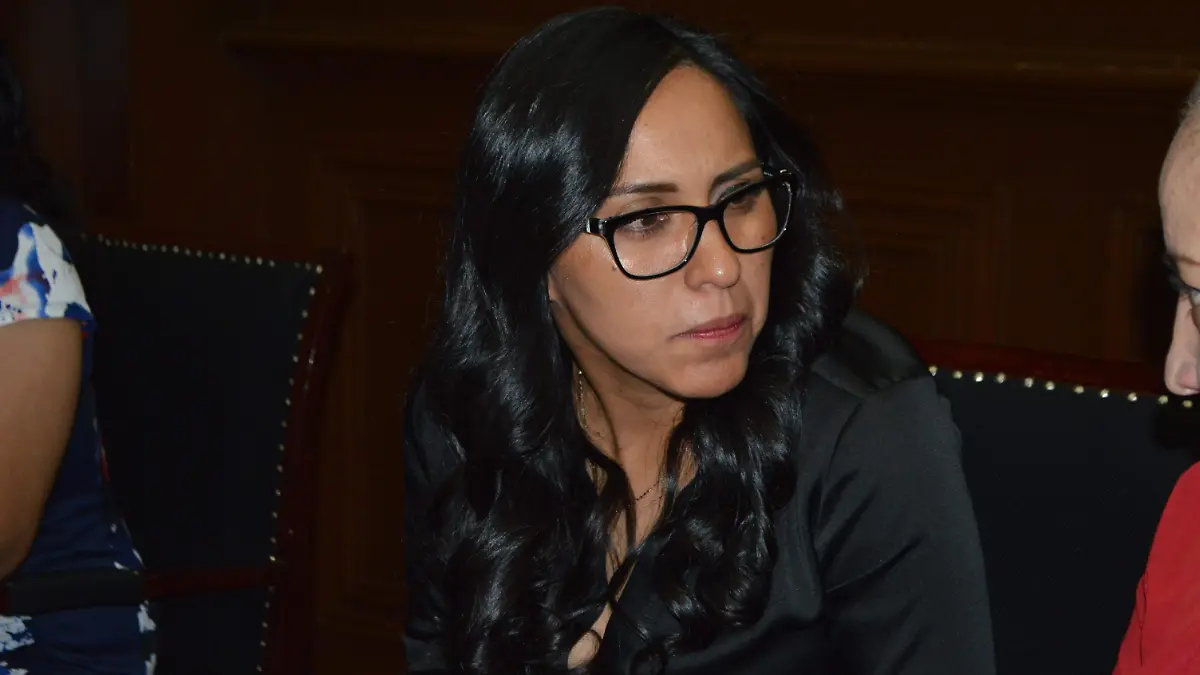 MARY-DEL-CARMEN-BERNAL-F-LETY-CALDERÓN