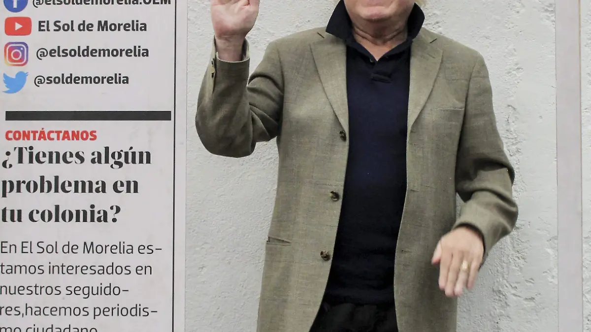  Arturo Diemeck, el afamado director internacional de orquestas sinfónicas 