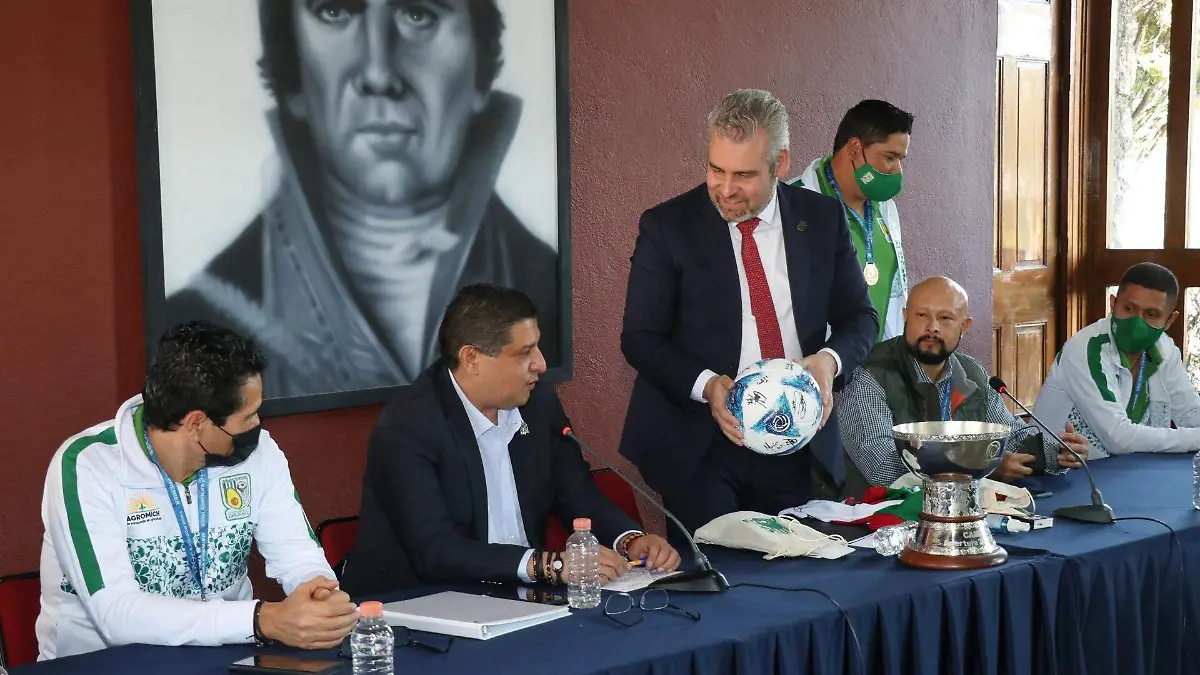AGUACATEROS URUAPAN_FMM (5)