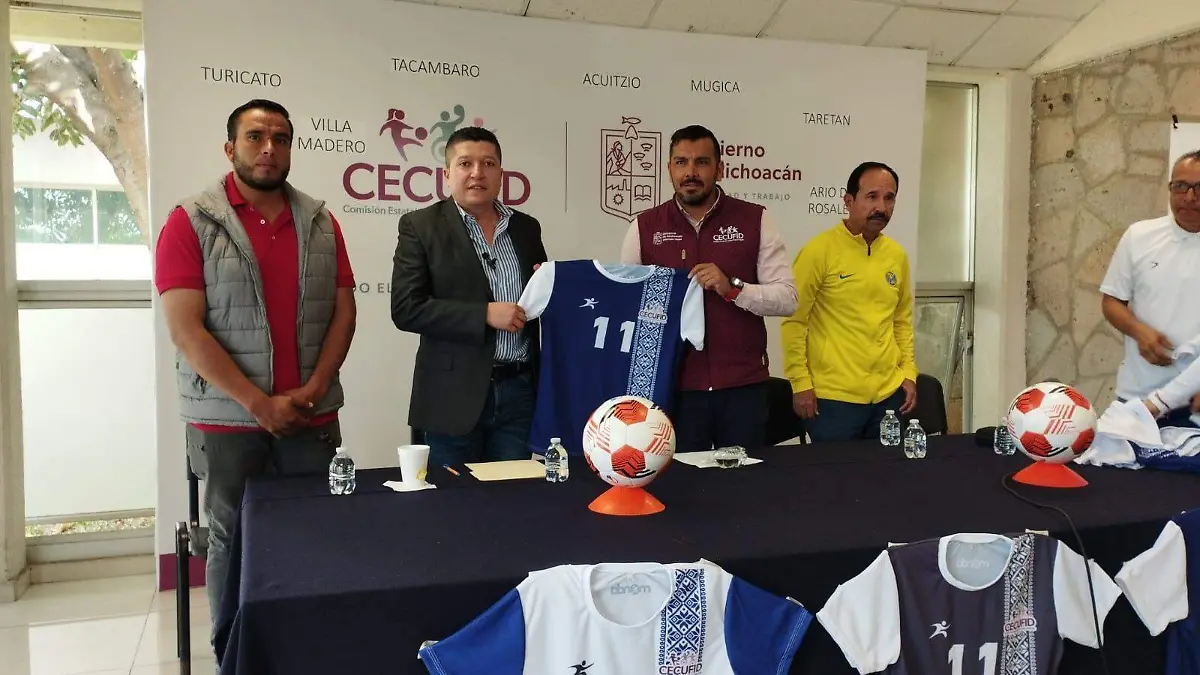 Visorias del América en Turicato 1