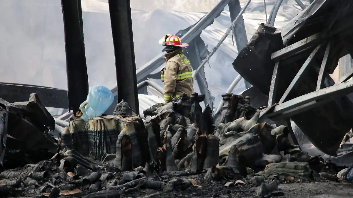 bomberos, incendio - FMM_12