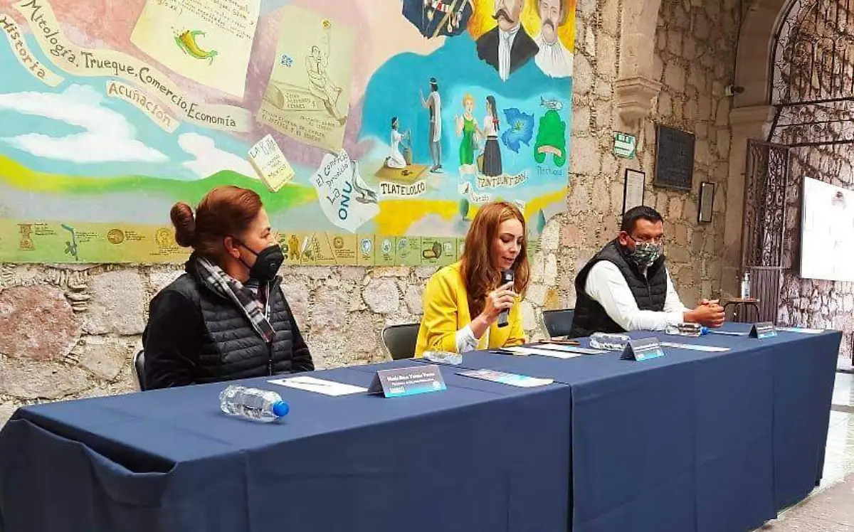 Rueda de prensa, colecta de juguetes Foto Cortesía Canaco Servytur Morelia