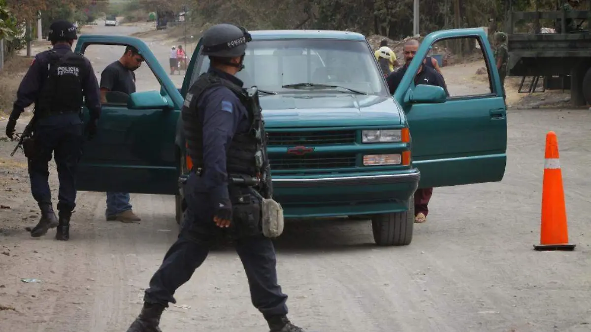 Policías