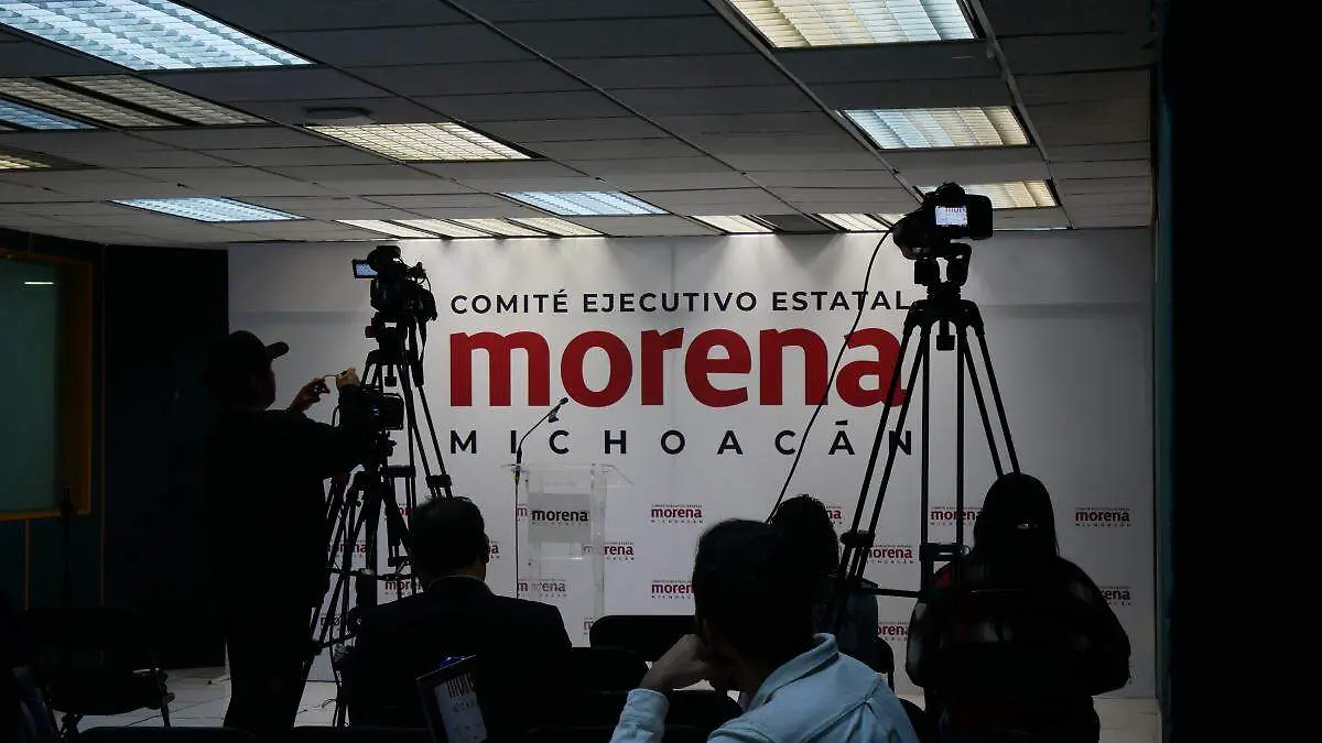 Morena (3)