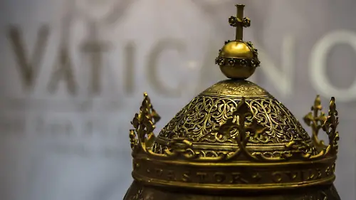 Tiara Papal