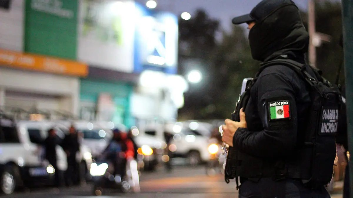 Elemento de la Guardia Civil Michoacán