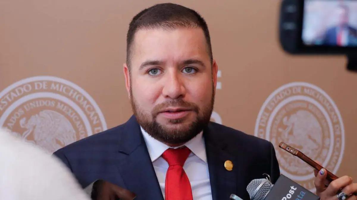 Víctor Manríquez (3)