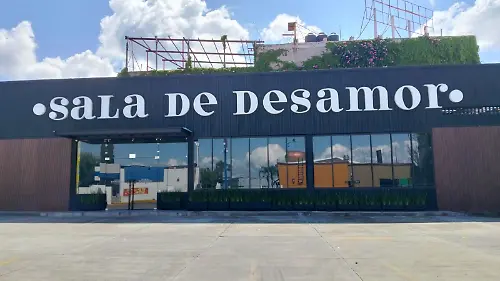 Fachada del bar Sala de Desamor