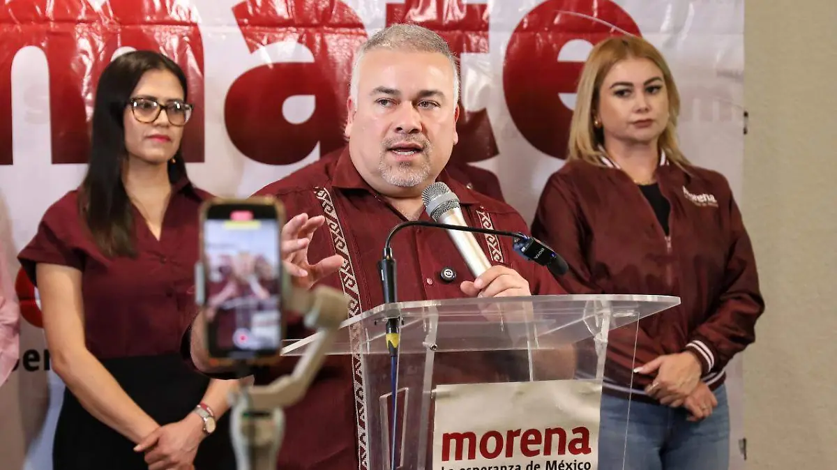 Jesus Mora (4)