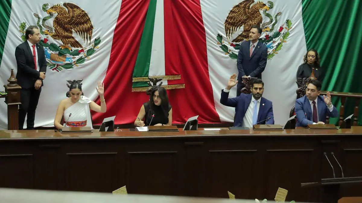 Toma de protesta del Nuevo Poder Judicial de Michoacán (3)