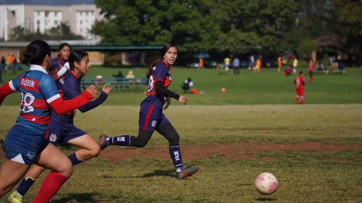 futbol femenil umsnh