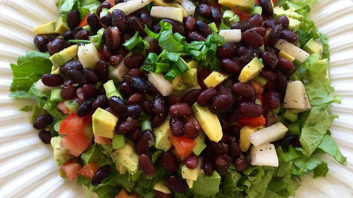 salad-1996240_1280