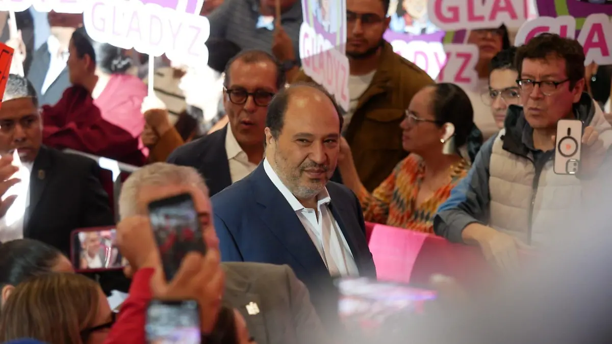 Lázaro Cárdenas Batel, jefe de la Oficina de la Presidencia de la República
