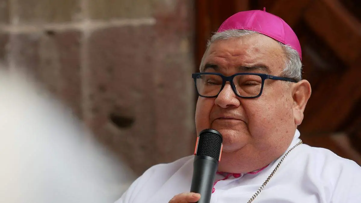 Carlos Garfias (15)