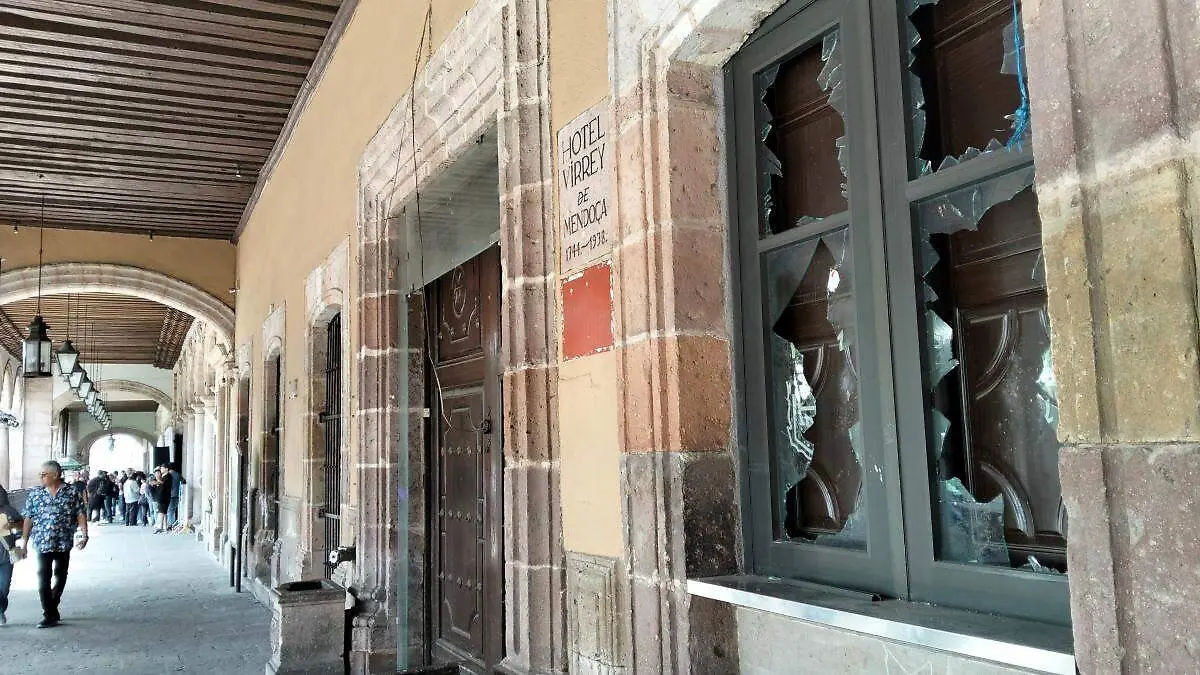 Hotel Virrey de Mendoza (1)