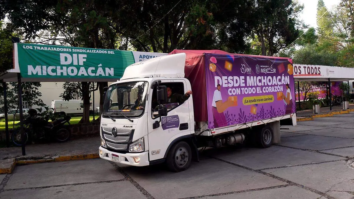Ayuda damnificados (1)