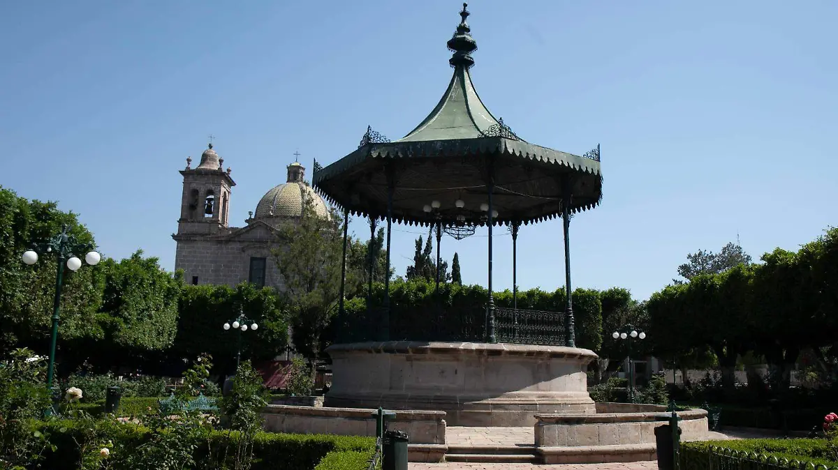 WhatsApp Image 2025-10-29 at 14.03.23