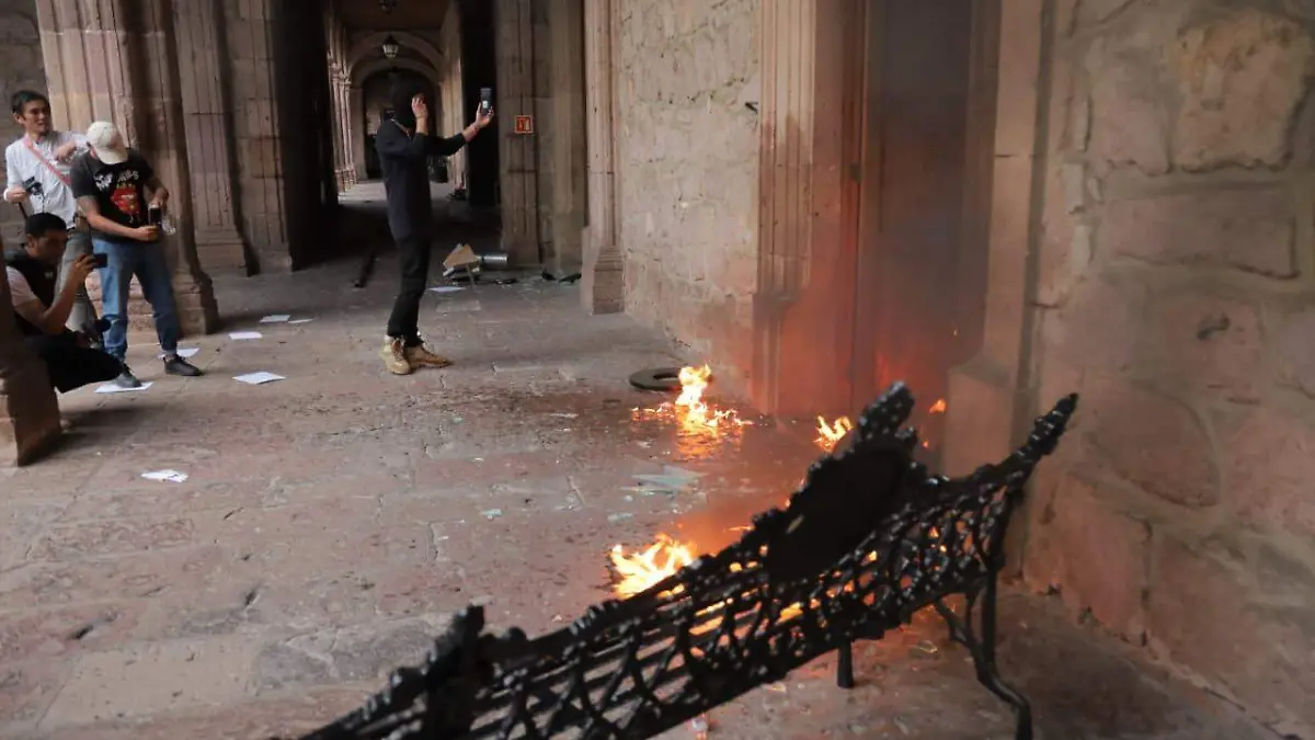 WhatsApp Image 2025-11-02 at 18.09.38