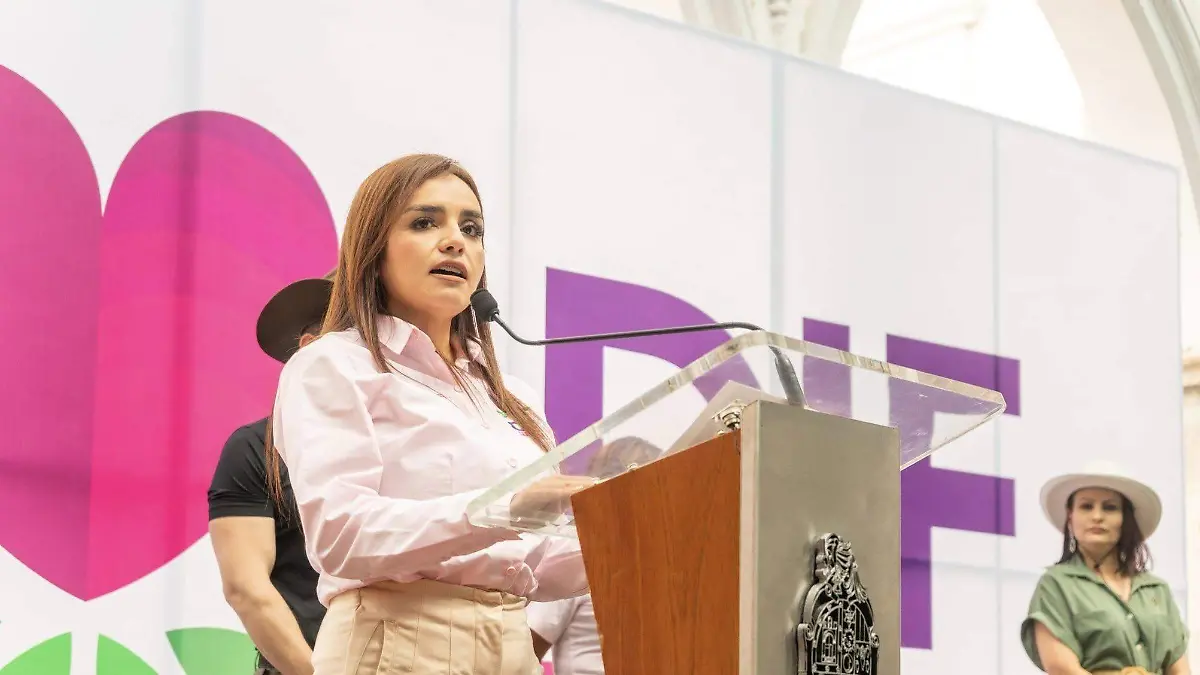 Grecia Quiroz, viuda de Carlos Manzo