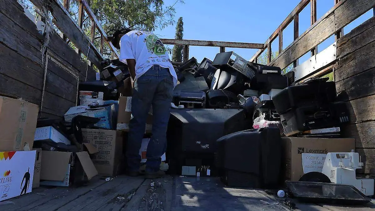 WhatsApp Image 2025-11-12 at 12.01.09 (1)