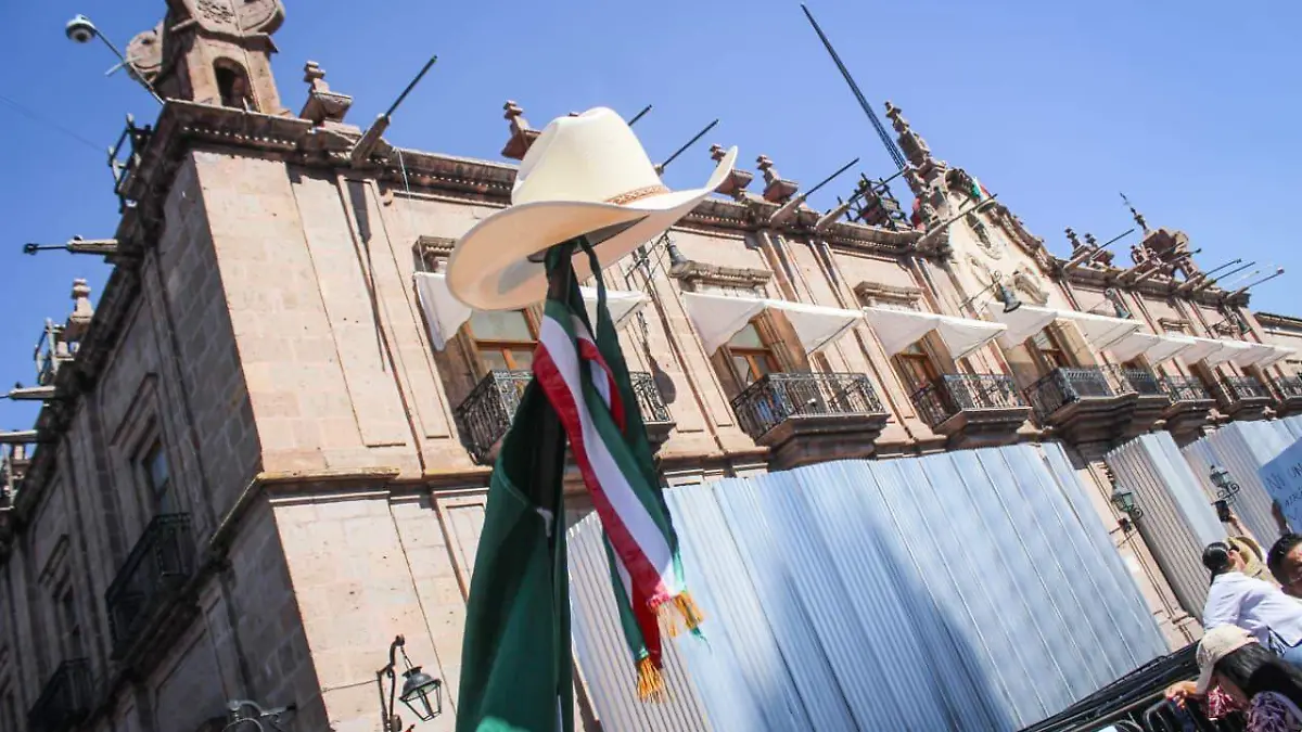 WhatsApp Image 2025-11-15 at 12.49.50 (1)