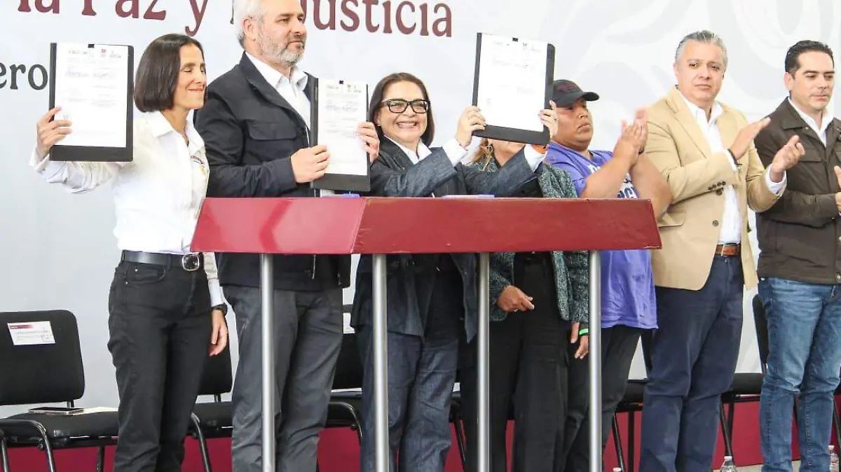 estudiantes chips internet