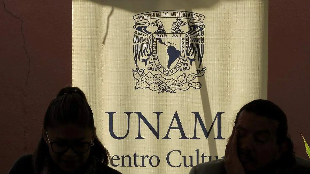 UNAM