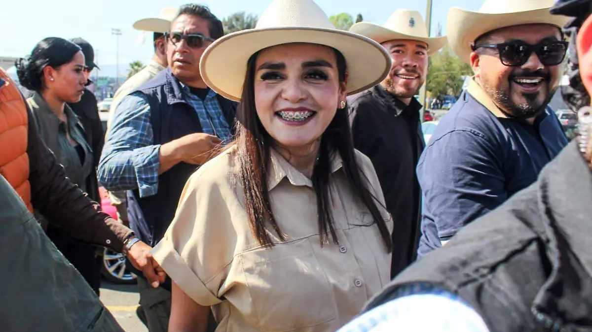 grecia-quiroz,denuncia