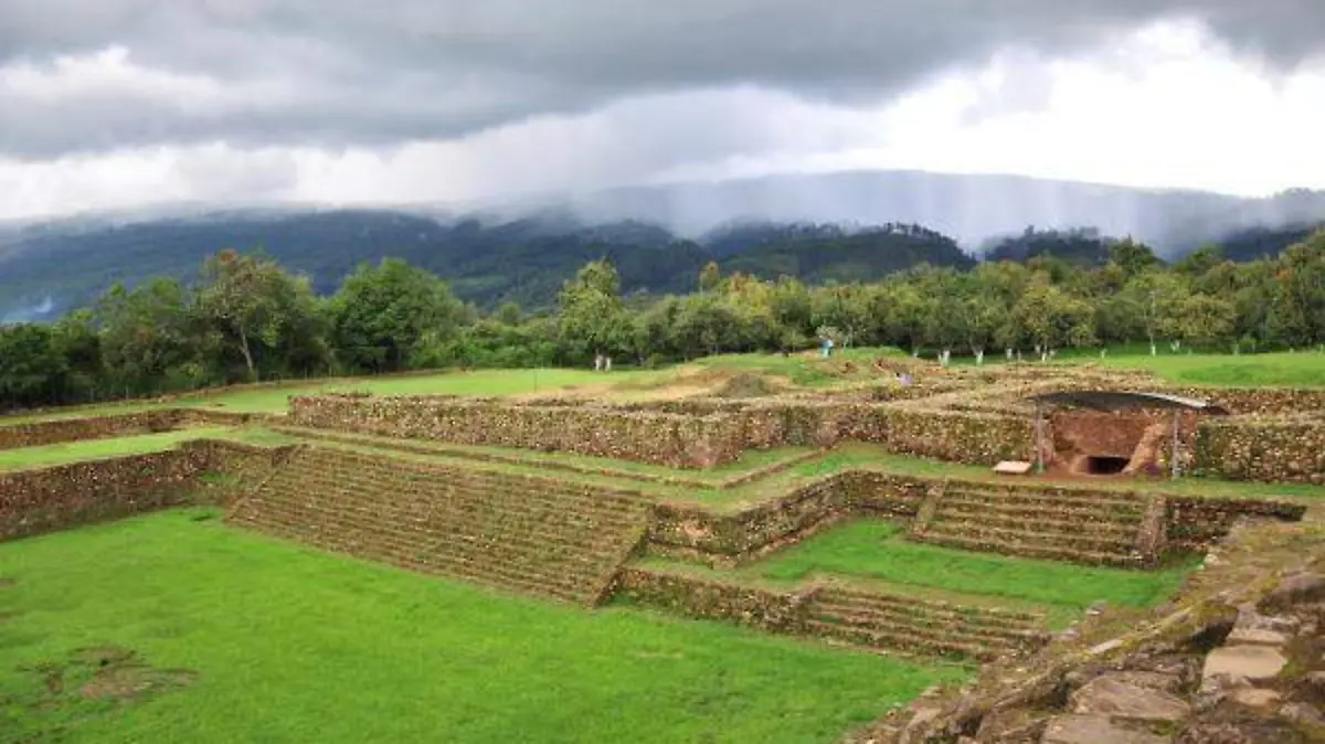 Tingambato zona arqueológica