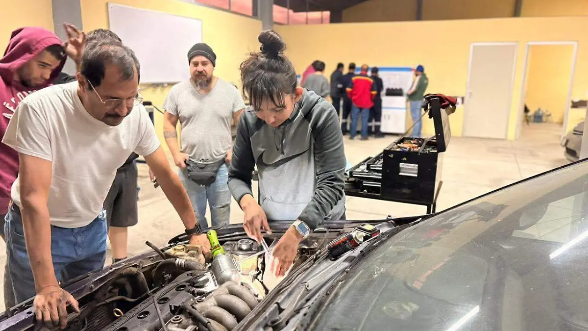 mecanica para mujeres