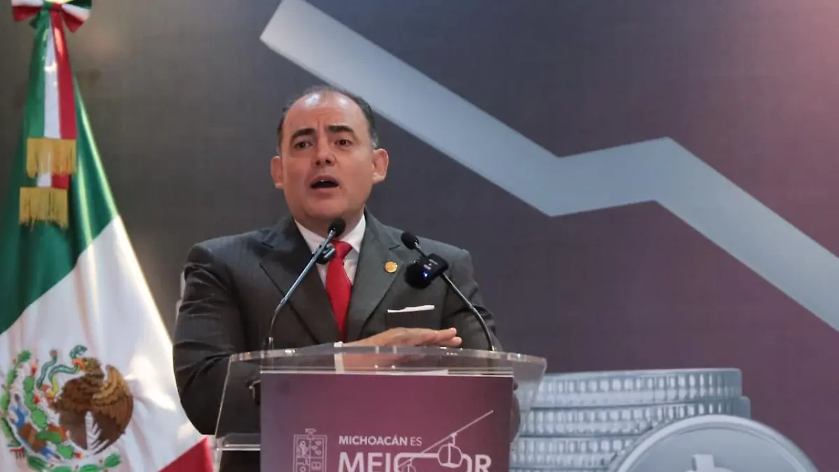 Baltazar Gaona, legislador de Michoacán