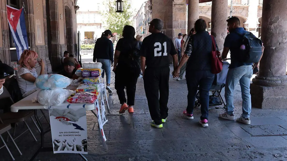 Centro de acopio para ayudar a Cuba (3)