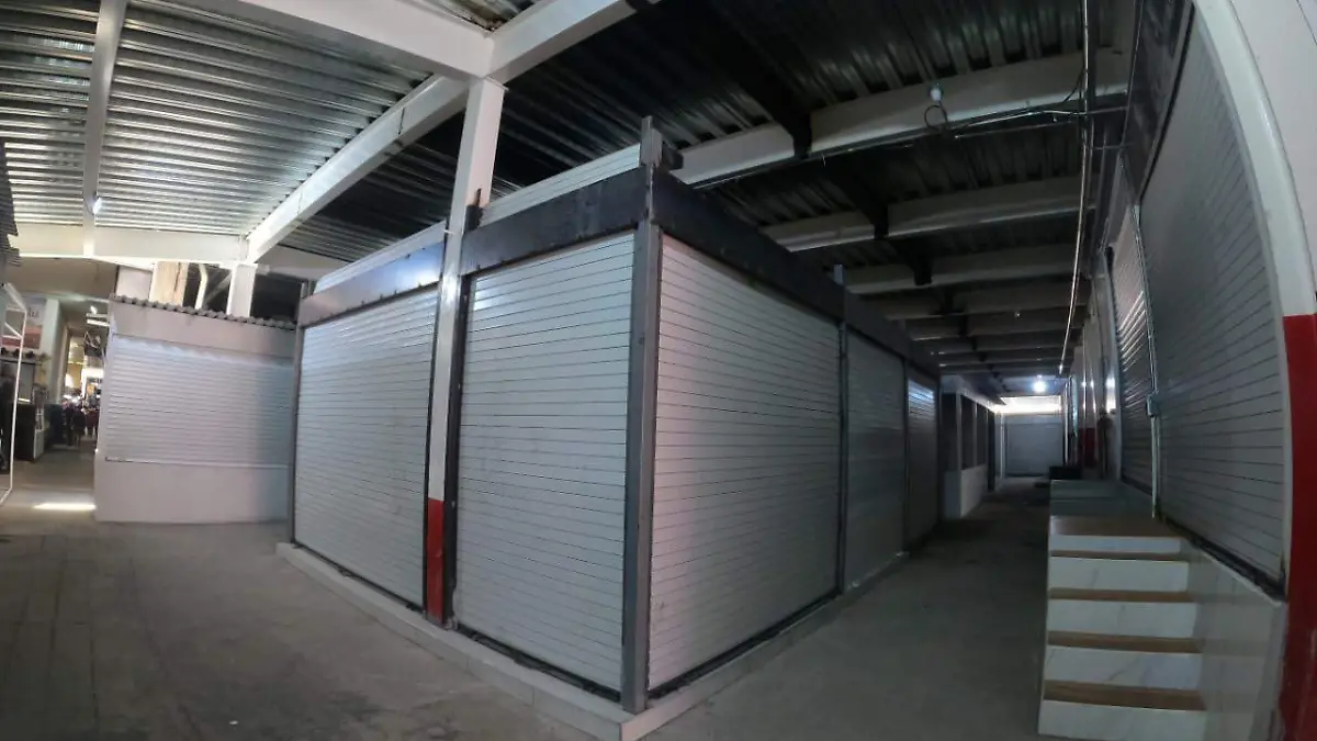 Locales Mercado Independencia