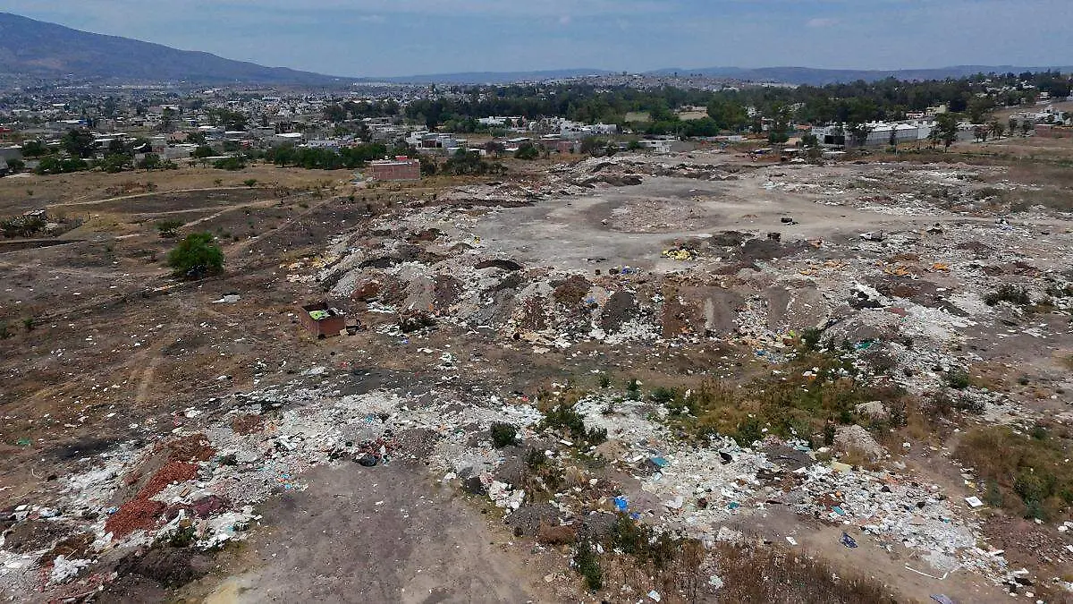 Tiradero químico 9