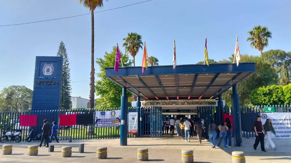 huelga estudiantes umsnh